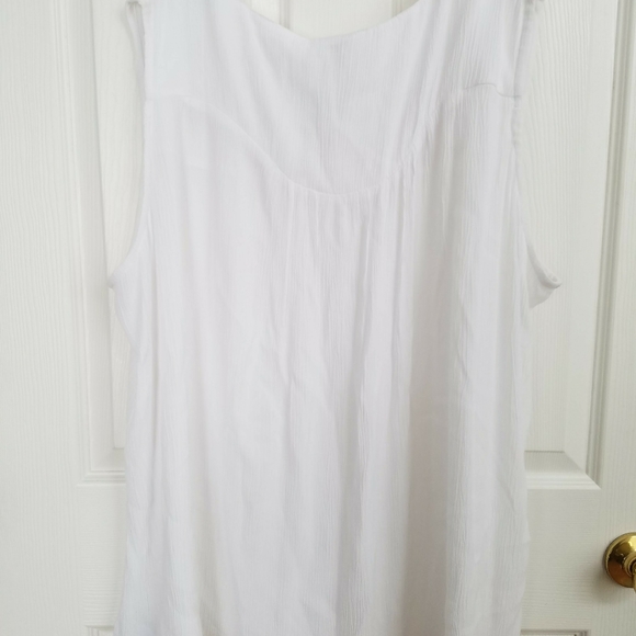 Avenue EMBROID-MIRROR YOKE TANK - Picture 8 of 8